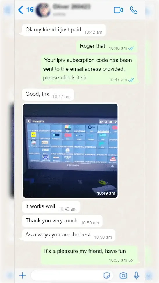 WhatsApp conversation between a subscriber and IPTV Norge support — screenshot 4 of 9